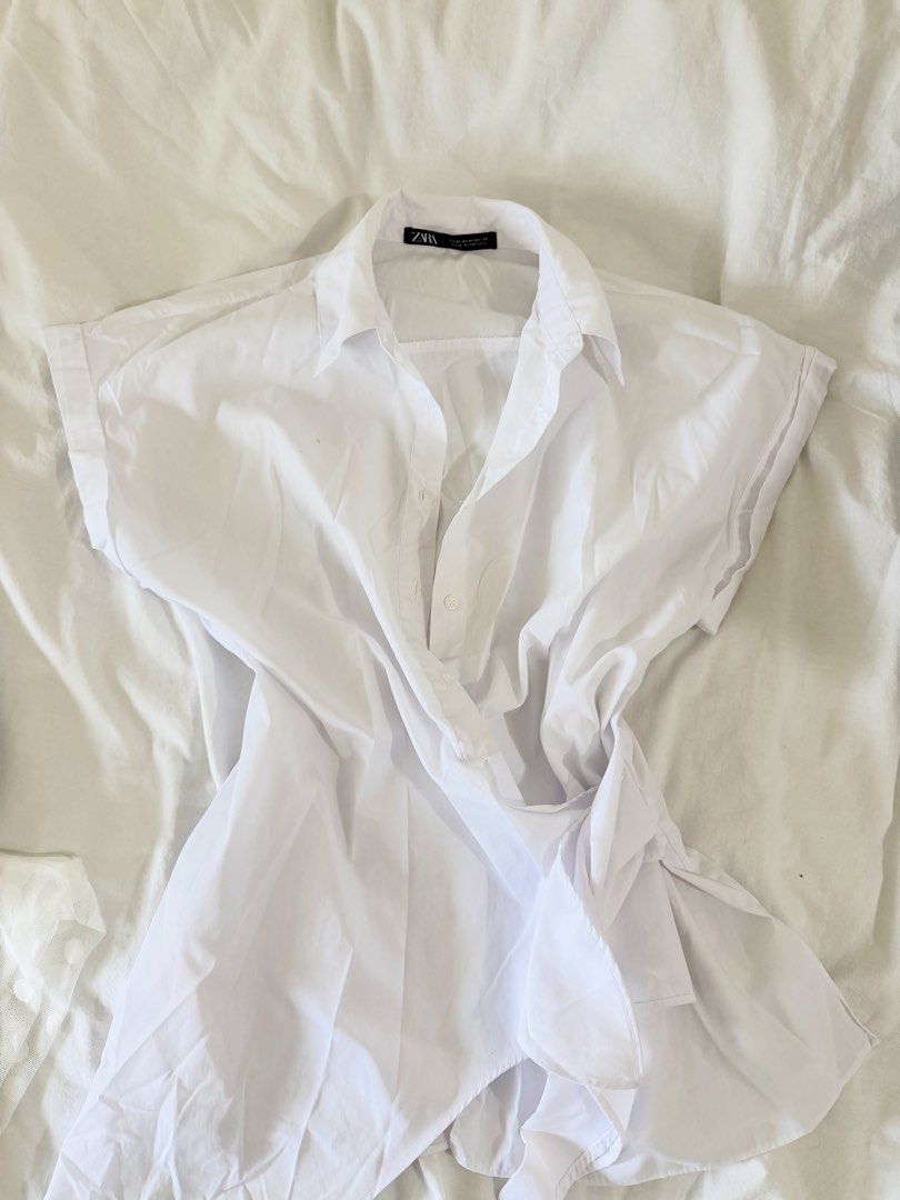 zara tie top white polo (Category: Blouses) located in Manila. Submitted by nicswhuut (Listing ID 1470116624, Image 1). Description: 📌can do lalamove (manila area only!) 📌j&t for outside manila 📌mop: gcash, maya, or metrobank 📌loc: sampaloc, manila 📌lp are posted UNLESS u r getting 2 or more items then i can give discount 🤗.