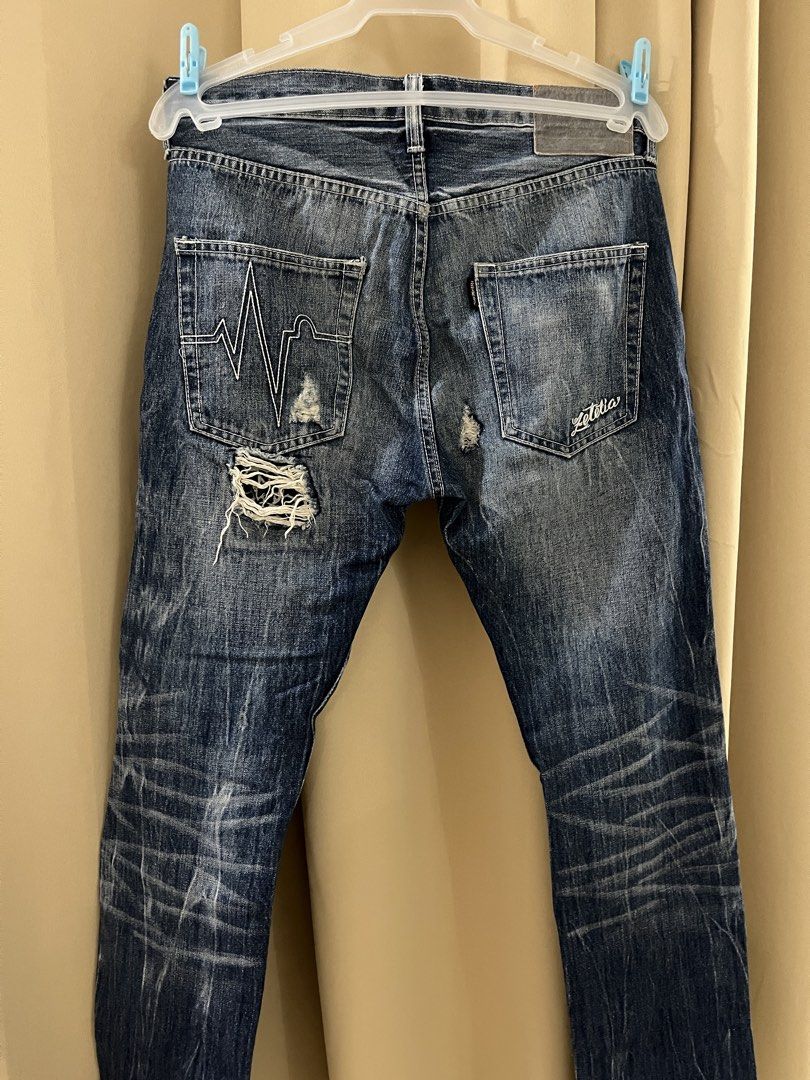 Zetetic Clothes Distressed Denim Jeans size 32 (Category: Jeans) located in Manila. Submitted by princess.01.1 (Listing ID 1470107253, Image 3). Description: J&t only +75sf.