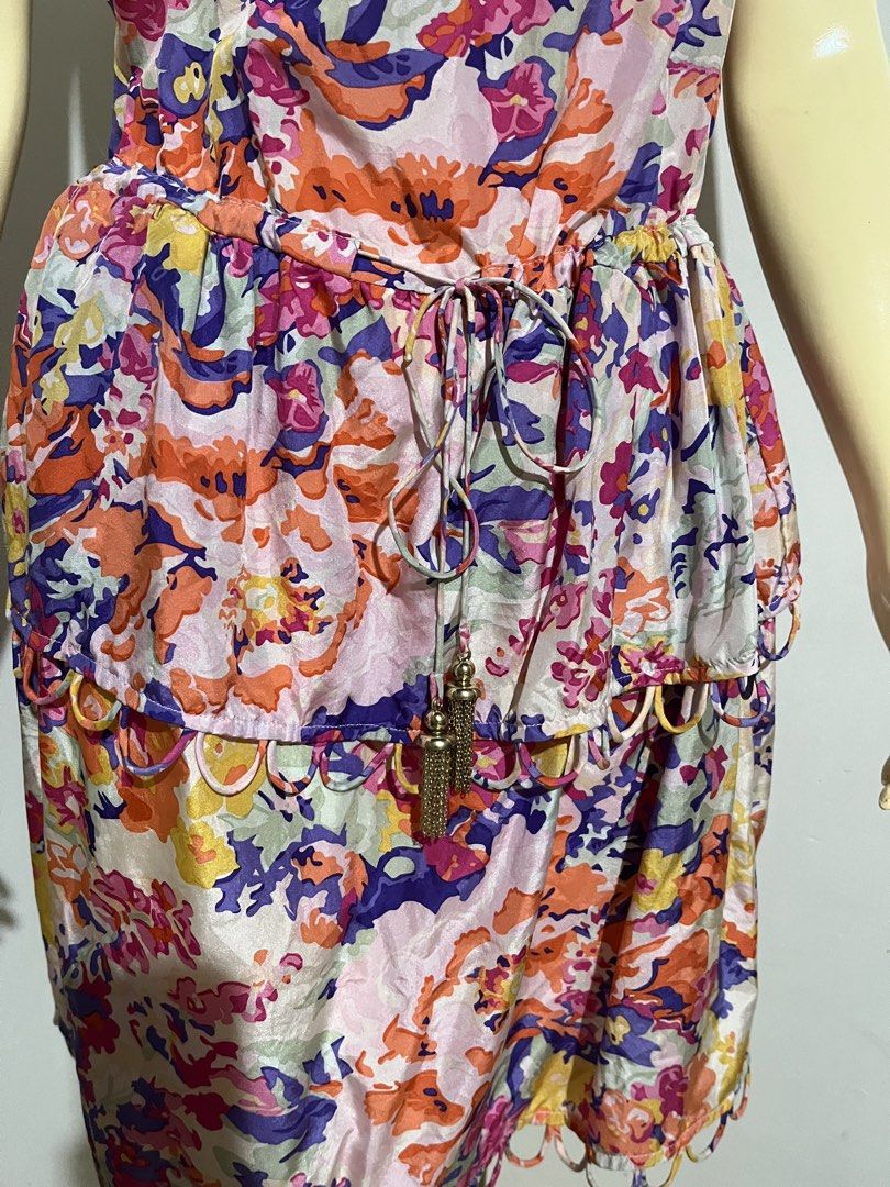 Zimmermann floral dress (Category: Dresses) located in Polomolok. Submitted by haudarcher24228 (Listing ID 1470136438, Image 3). Description: Size :M-L Adjustable waist No inner lining Hq dress With washtag .