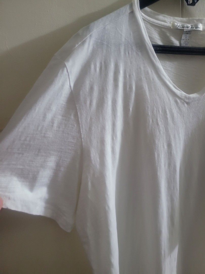 100%Cotton Kenneth Cole Shirt (Category: Shirts) located in Los Banos. Submitted by lopecruz (Listing ID 1470273921, Image 2). Description: 23" armpit laid flat 28"length like new L-XL.