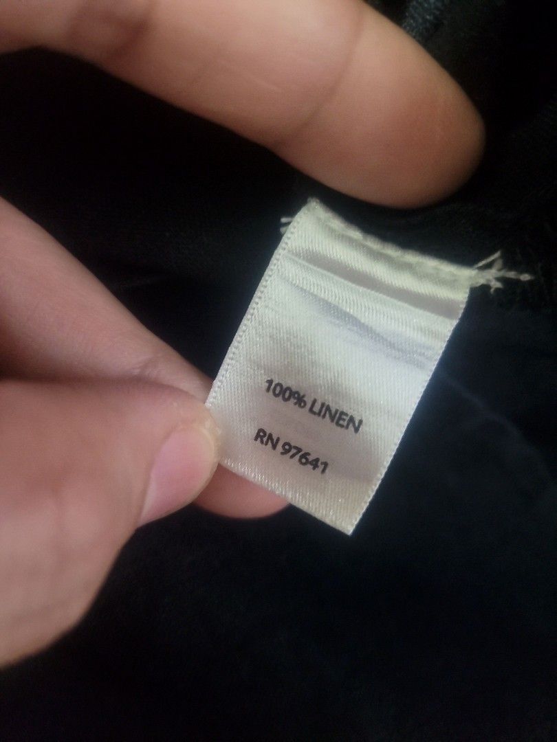100%Linen J jill Black Bottondown (Category: Longsleeves) located in Los Banos. Submitted by lopecruz (Listing ID 1470264133, Image 3). Description: 21"armpit laid flat 26"length S-M like new.