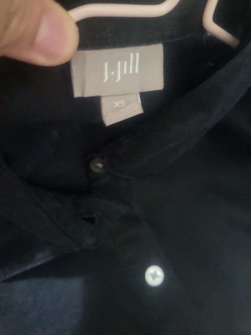 100%Linen J jill Black Bottondown (Category: Longsleeves) located in Los Banos. Submitted by lopecruz (Listing ID 1470264133, Image 2). Description: 21"armpit laid flat 26"length S-M like new.