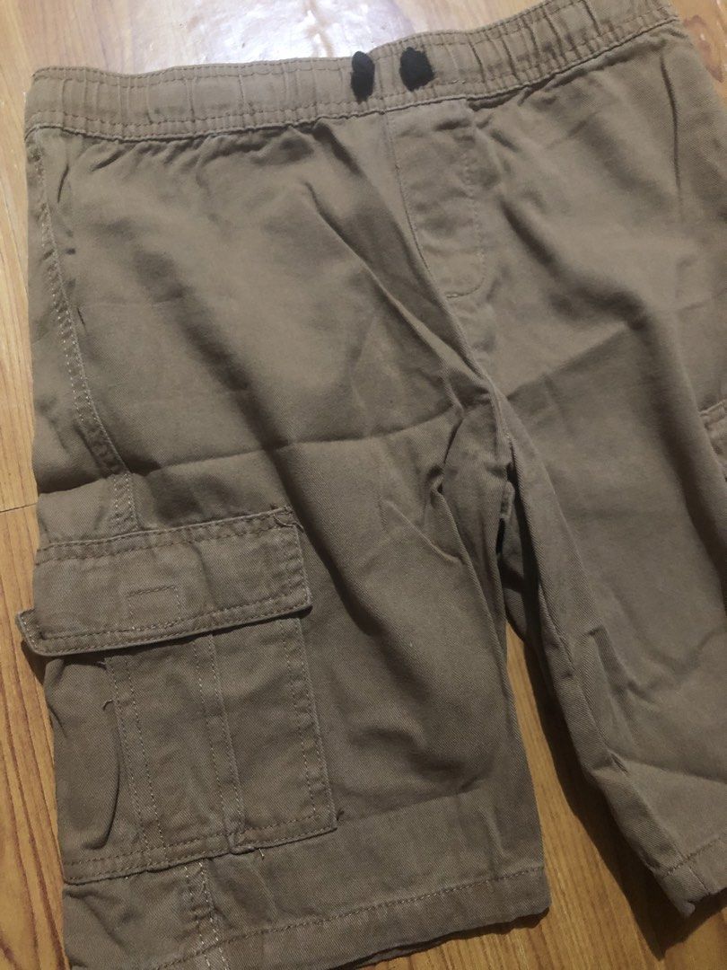 12y Street Rules Brown Cargo Shorts (Category: Babies & Kids Fashion) located in Quezon City. Submitted by lexipotpot (Listing ID 1470272154, Image 2). Description: - Brand: Street Rules - Size: 12 - Color: Brown - Waistband: Elastic with adjustable drawstring - Pockets: Multiple side cargo pockets for extra storage - Waist 25-27” - L 16”.
