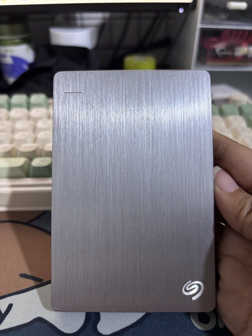 1tb external hdd (Category: Hard Disks & Thumbdrives) located in Manila. Submitted by reginedetera (Listing ID 1470258478, Image 1). Description: 1tb external hdd 99% health 100% performance 1only Loc: Pasig.