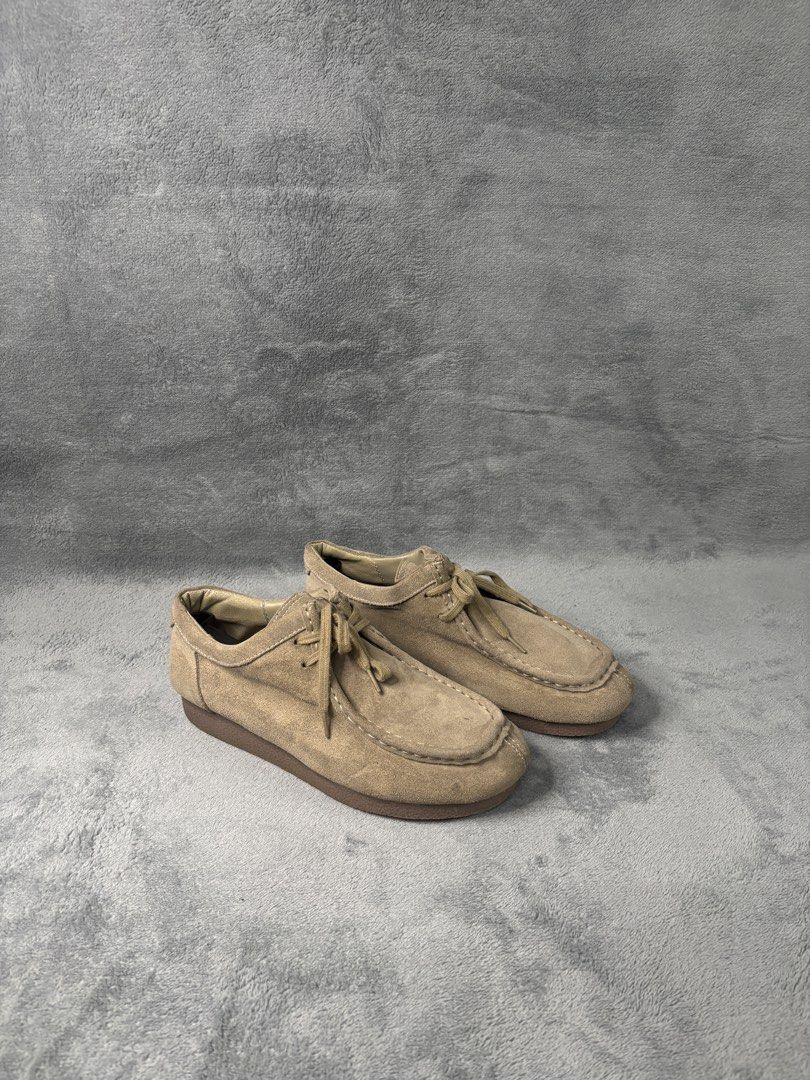 23.65 Nutty Suede Moc-Toe Wallabees (Category: Casual Shoes) located in Pasay City. Submitted by thepaircollective (Listing ID 1470266299, Image 3). Description: Size: US 11 Men | EU 44.5 - 45 | 28 cm Insole Wallabees/moc-toe.