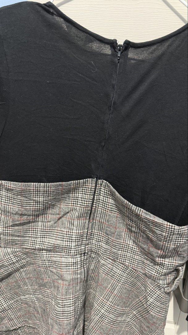 2in1 Formal Top (Category: Blouses) located in Quezon City. Submitted by dinesaur (Listing ID 1470319460, Image 2). Description: .