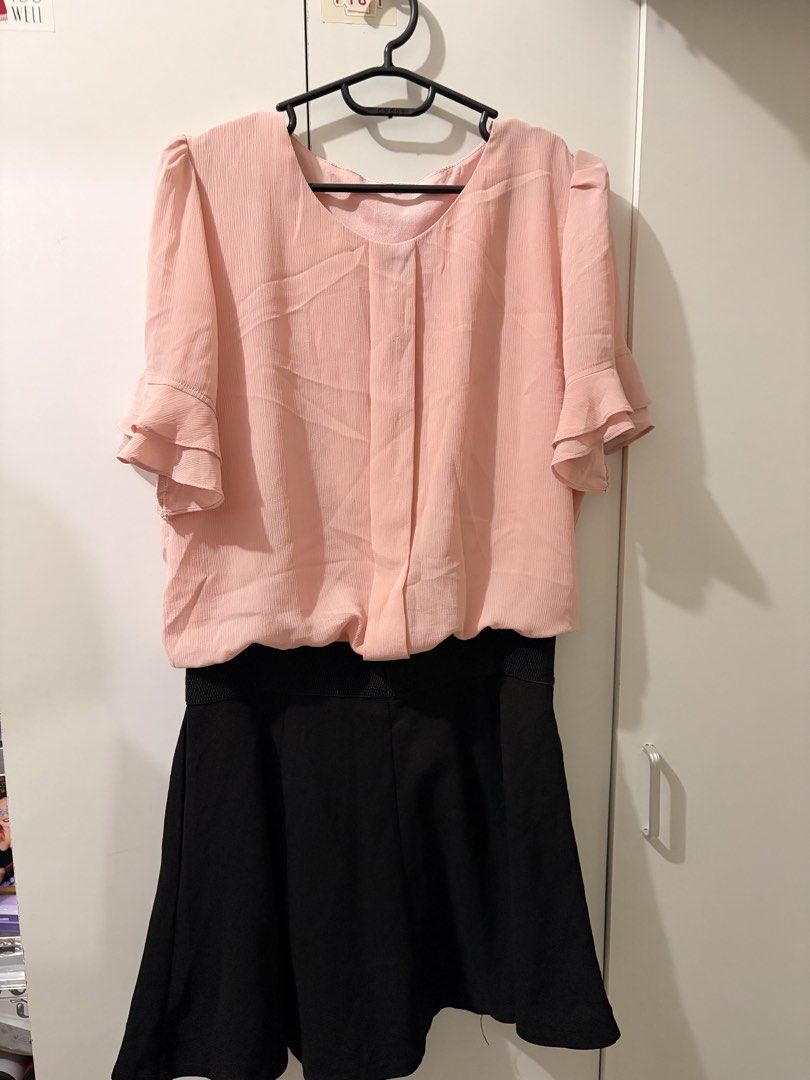 ₱50 each all items (Category: Blouses) located in Pateros City. Submitted by aureamae_ (Listing ID 1470152855, Image 2). Description: Selling my preloved clothes. ₱50 each all items! Location: Pasig/Pateros.
