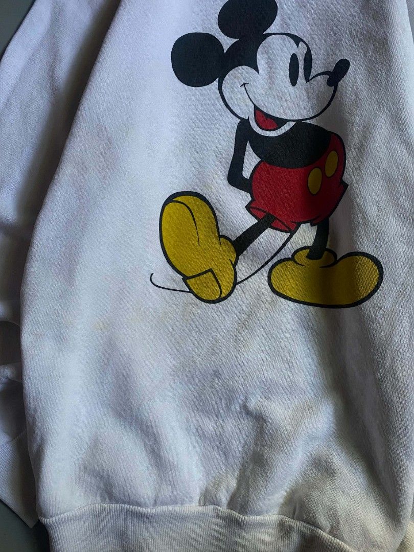 80's Mickey Mouse Sweatshirt (Category: Coats, Jackets and Outerwear) located in Angeles City. Submitted by ian.thrift_ph (Listing ID 1470183176, Image 3). Description: W22 L27 Yellow Stain and Lints Sign of usage.