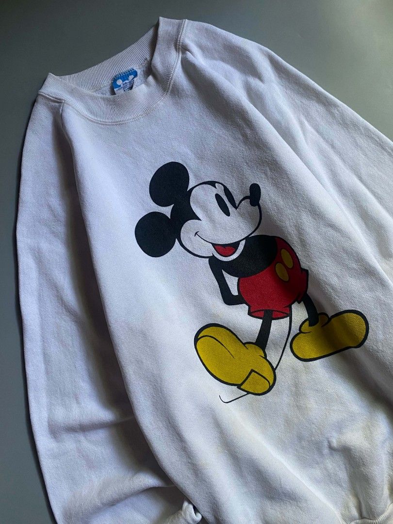 80's Mickey Mouse Sweatshirt (Category: Coats, Jackets and Outerwear) located in Angeles City. Submitted by ian.thrift_ph (Listing ID 1470183176, Image 2). Description: W22 L27 Yellow Stain and Lints Sign of usage.