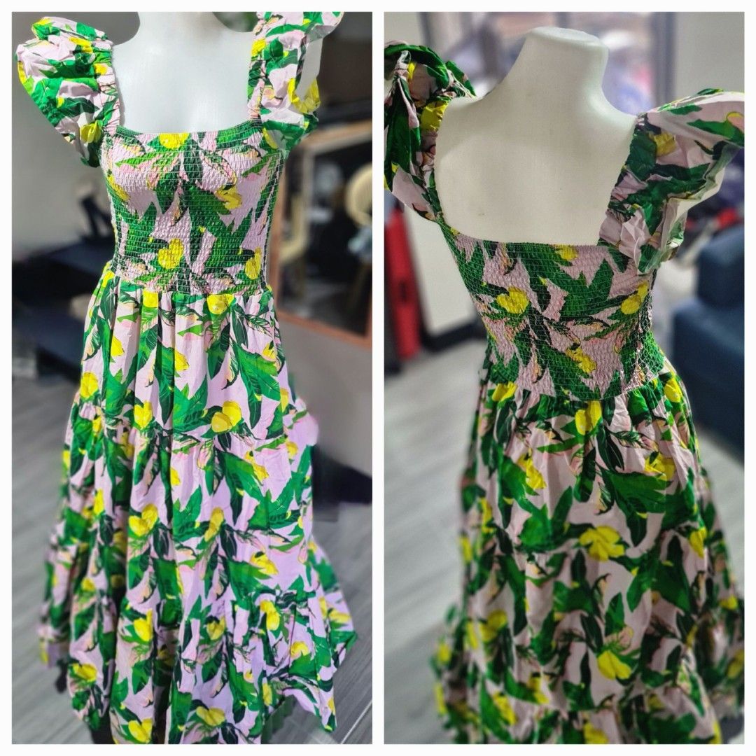 8 Oak Lane Dress (Category: Dresses) located in Marikina City. Submitted by reloved.closet26 (Listing ID 1470195285, Image 2). Description: 🌿 AVAILABLE IN 2 OPTIONS: 🤍 OPTION 1 — WHITE WITH BLUE & GREEN PRINT 💖 ₱3,000 ONLY! * Photo: First collage (top photos) * Size: Small * Condition: Like New / Excellent A fresh and elegant design with a classic, sophisticated tropical vibe. 💙🌿 🌸 OPTION 2 — LIGHT PINK WITH GREEN & YELLOW PRINT 💖 ₱3,000 O
