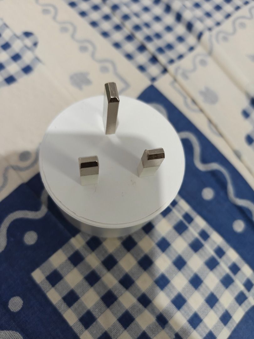 英式智能插頭三腳插頭 Smart Plug UK 3-Pin Plug with Power Button, 家庭電器, 轉插器及插頭 ...
