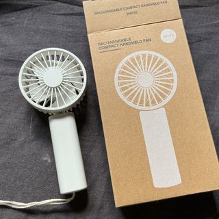 （分類：）位於 。 由 needleworkthing 提交（商品編號 1470178332，圖片 1）。簡介： 。