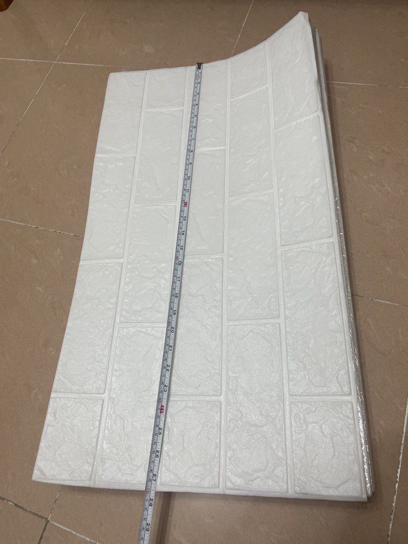 Progressive Brick 牆紙貼白色格 White 3D Brick Pattern Peel and Stick Wall Panel, 傢俬&家居, 家居裝飾, 牆 ...