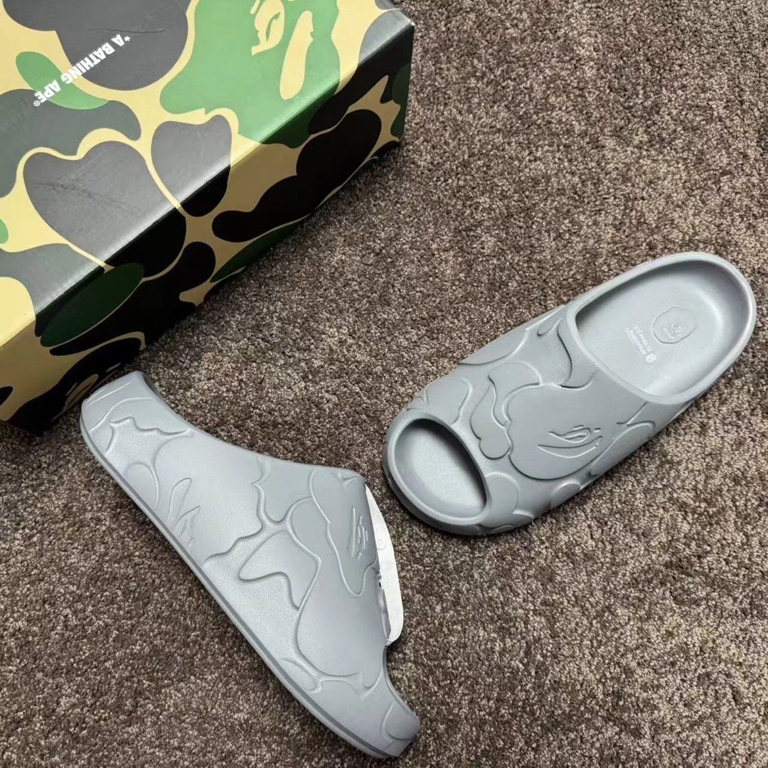 A Bathing Ape BAPE ABC Camo Slides Sandals (Category: Slippers & Slides) located in Quezon City. Submitted by CrazySNKR (Listing ID 1470177467, Image 2). Description: ‼️ A Bathing Ape (BAPE) Camo Slides‼️ 📍Available sizes: 40-47.5euro 1-2 weeks ETA via Air freight ‼️Available for Cash on delivery 50% Downpayment Required ‼️ Quality check pictures will provide before shipping to ph 🇵🇭 Message us for inquiries! 🛒 #𝐂𝐫𝐚𝐳𝐲𝐬𝐧𝐤𝐫𝐋𝐚𝐠𝐮𝐧𝐚