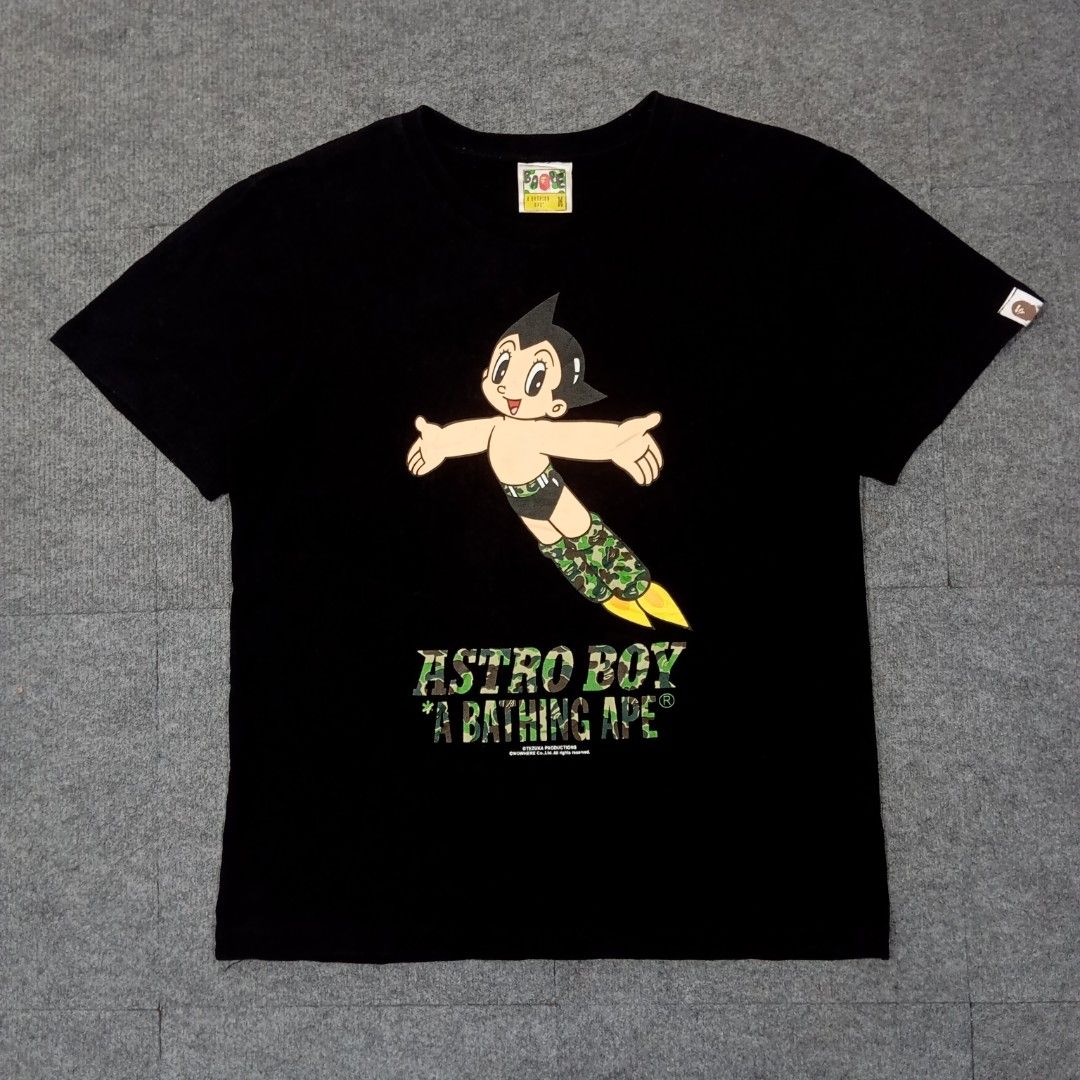 A Bathing Ape (BAPE) x Astro Boy (Category: Babies & Kids Fashion) located in Taguig. Submitted by sito. (Listing ID 1470327698, Image 1). Description: For sale! 📣 Bathing Ape (BAPE) x Astro Boy Specs and measurements: • Size Medium • Length 26 inches • Width 20 inches Condition Details: • Excellent Condition • No issue • Color rate: 10/10 • Overall Condition: 10/10 Price: ~ ₱520 Transaction Details: Location: Upper Bicutan, Taguig City, Metro M