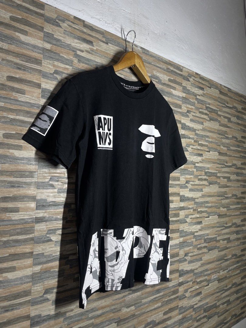 Aape By A Bathing Ape Apunvs Big Type Tshirt (Category: Tshirts & Polo Shirts ) located in Cabuyao City. Submitted by randelwru (Listing ID 1470162595, Image 2). Description: Aape By A Bathing Ape Apunvs Big Type Tshirt Size Large Fit to Medium Width 19 Length 27 Excellent Condition 660🏷️Pesos Cabuyao Laguna📍.