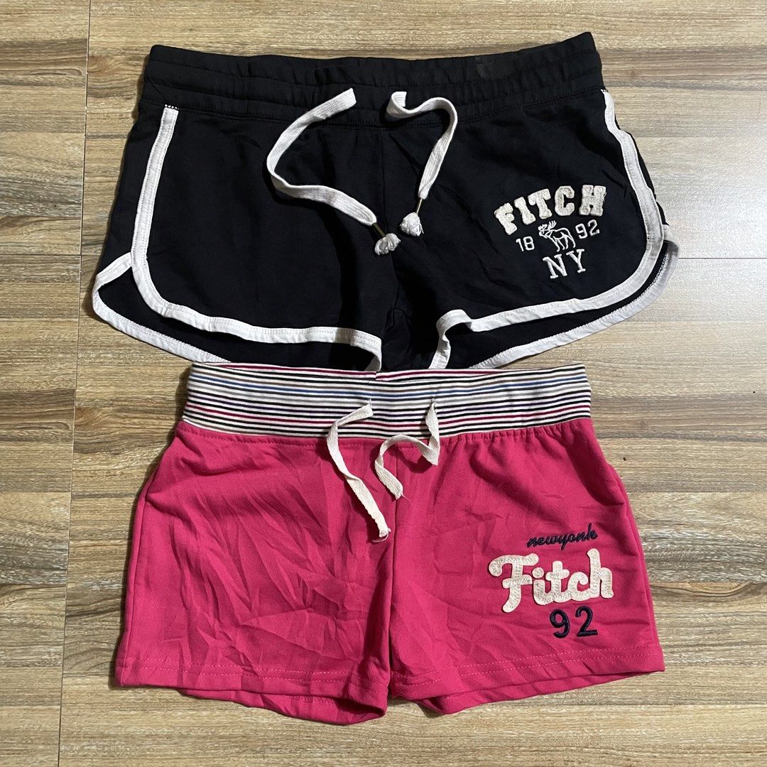Abercrombie & Fitch Shorts Bundle Pack XL (Category: Shorts) located in Cebu City. Submitted by trashloots.ceb (Listing ID 1470261325, Image 1). Description: Abercrombie & Fitch -Black: XL on tag (Waist: 30) -Pink: Small (Waist: 26) -Both As New -Both No Flaws -880🏷️ Cebu📍.