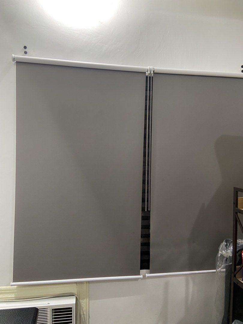 Ace Hardware Grey Roller Blinds Dual Window Shades (Category: Curtains & Blinds) located in Quezon City. Submitted by seandimes (Listing ID 1470235355, Image 1). Description: Ace Hardware Grey Roller Blinds Dual Window Shades - 2pcs na po sya since both hindi na magagamit. - Ace Hardware Window Blinds, not ordinary blinds. - Heavy duty blinds na po sya, matibay and no issues. Gagamtin na lang po talaga sya. - RFS: naglilipat ng bahay, need magbaw