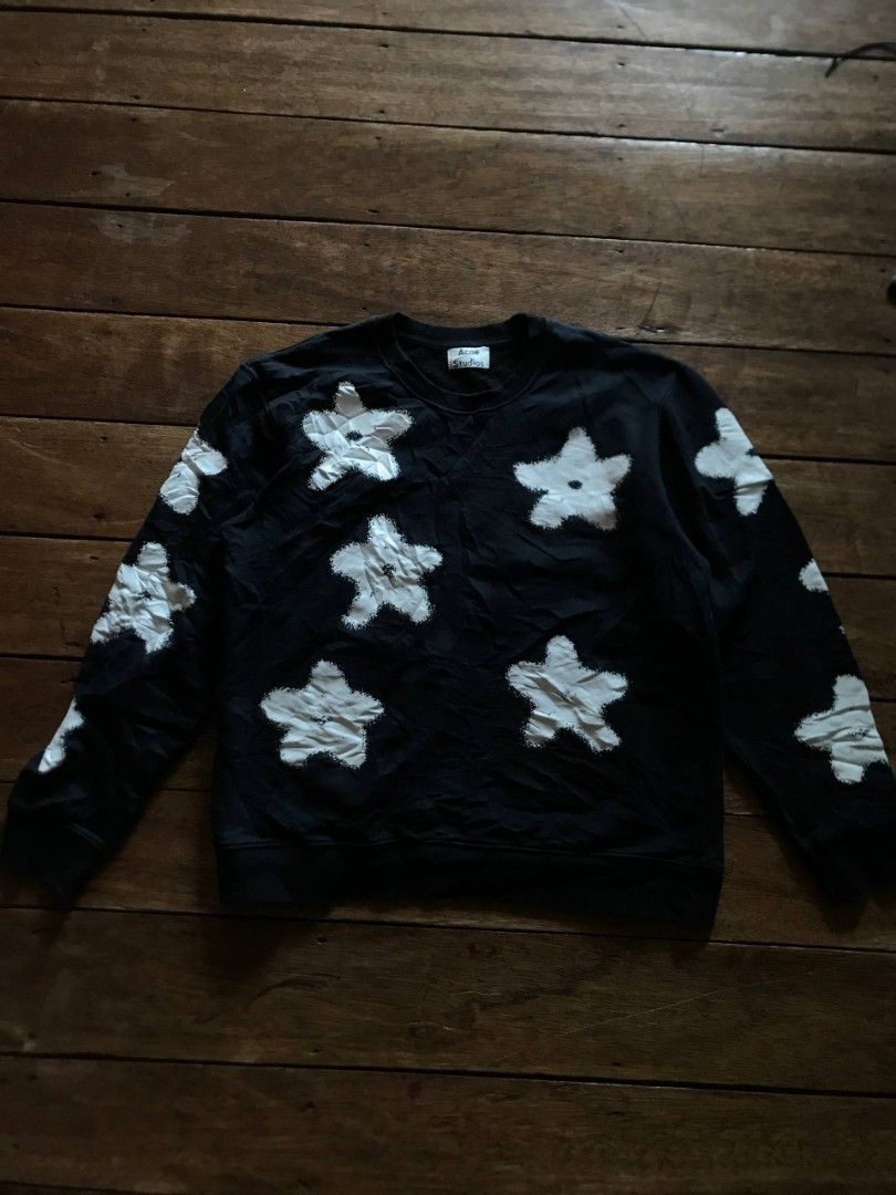 ACNE STUDIO (Category: Coats, Jackets and Outerwear) located in Maragusan (San Mariano). Submitted by tr_zoren (Listing ID 1470170624, Image 1). Description: -EXCELLENT CONDITION -No crack prints -Brand new condition -Dimes 22×26.