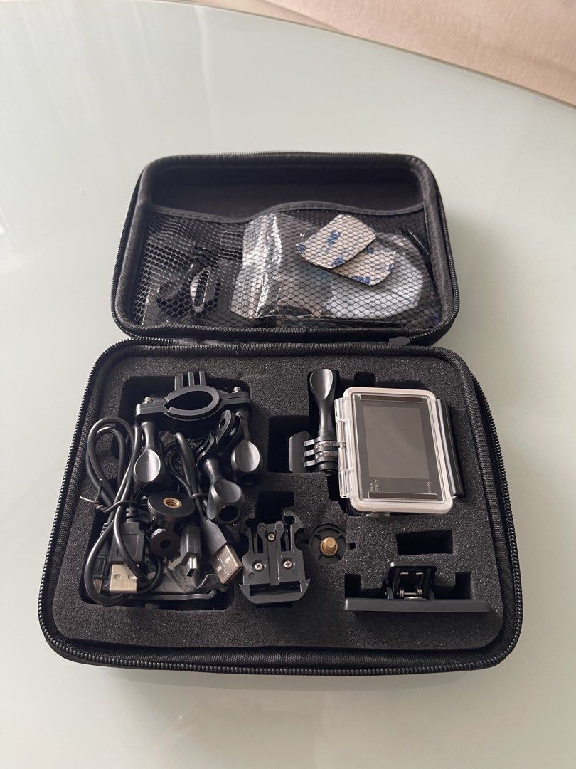 Action Camera (Category: Video Cameras) located in Singapore. Submitted by yc113 (Listing ID 1470205605, Image 1). Description: .With accessories .Front LED not working .Price negotiable .