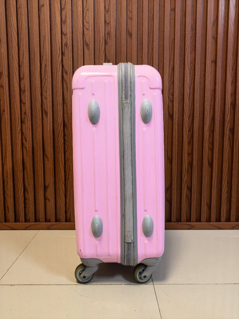 Actus Handcarry luggage (Category: Luggage) located in Manila. Submitted by uno001 (Listing ID 1470199094, Image 3). Description: Brand: Actus "Japan Brand" ✨ In Good condition ✅ 💯 Legit Brand ✅ Small Handcarry luggage ✅ H21.5" x L13.75" x D8.75" ✅ Heavy Duty Guaranteed ✅ 360°Wheels All smooth ✅ TSA007 Lock with Passcode ⬆️ Sign of usage scratch only no Crack Guaranteed.