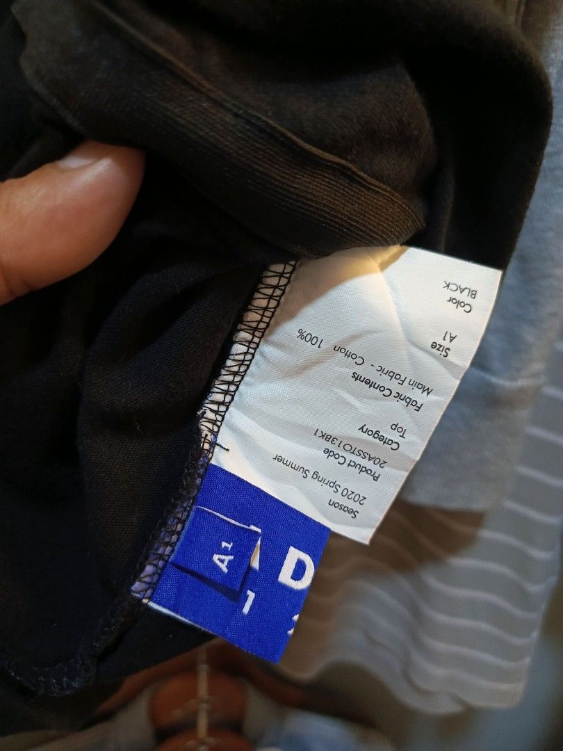 ADER ERROR Slash String Tee space invaders ( as New) (Category: Tshirts & Polo Shirts ) located in San Francisco. Submitted by flipping_clothes (Listing ID 1470152230, Image 3). Description: ✅AUTHENTIC💯 ✅AS NEW ✅ COLOR RATE 10/10 ✅size A1 and fit up to large ✅dimes 20.5 X 29 ✅crispy ✅no issue no flaws.