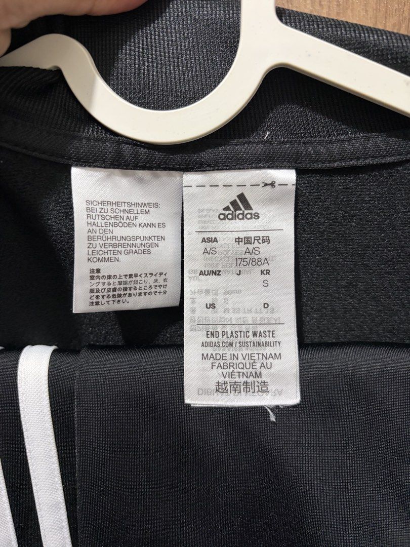 *Adidas 3-STRIPES TRICOT TRACK SUIT* (Category: Activewear) located in Mandaluyong City. Submitted by localbudol (Listing ID 1470305437, Image 2). Description: .