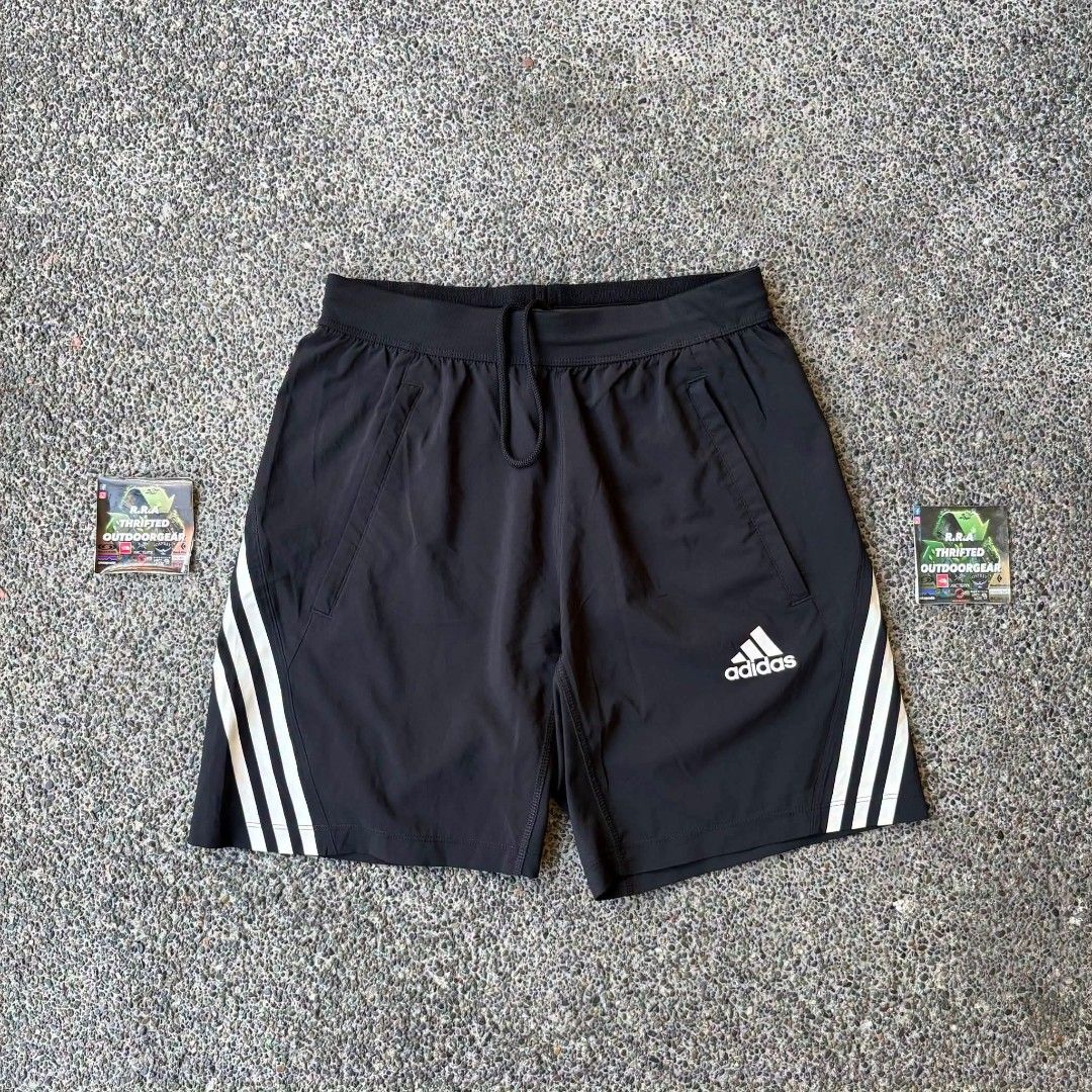 Adidas athletic/training shorts Men’s (Category: Shorts) located in Caloocan City. Submitted by rjlthrifts (Listing ID 1470181304, Image 3). Description: Adidas athletic/training shorts Men’s AEROREADY-equipped training/running shorts Excellent Condition Color Rate 10/10 28 - 31 Waist Line 17.5 Length No Issue. Price. 1,280 Loc. South Caloocan Courier. J&T And Flash Express.