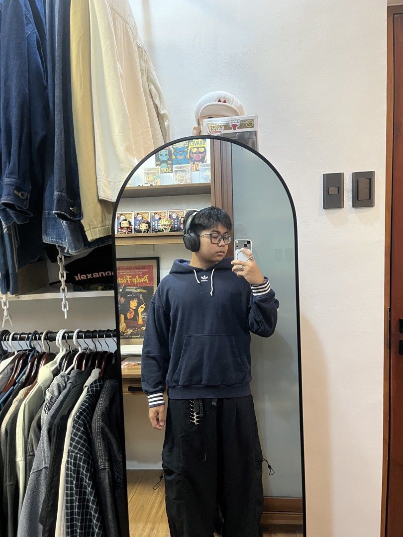 Adidas Big Spell Out Sherpa Lined Pullover Hoodie (Category: Coats, Jackets and Outerwear) located in Davao. Submitted by spilled.bins (Listing ID 1470269388, Image 3). Description: Adidas Big Spell Out Sherpa Lined Pullover Hoodie 2017 Release Width: 24.5in Length: 25in Boxy XL Measurement | Best Fit Large Used Fade | Lints Good Condition . Mine: ₱800 +shipping fee on top . Model Reference: Height: 5’5 feet Weight: 68kg.