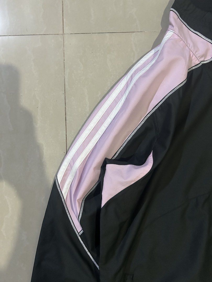 Adidas Black and Pink Full-Zip Track Jacket (Category: Coats, Jackets and Outerwear) located in San Fernando. Submitted by thrift_lang_ni_kim (Listing ID 1470322443, Image 3). Description: ⬇️ DETAILS ⬇️ Adidas Black and Pink Full-Zip Track Jacket DIMENSIONS (INCHES) Width:21.5 Length:26 Best fit: M to L (short fit) Color rate:9/10 Condition/Issue: Good condi/minimal lints Mine: ₱400 Minimum increment: ₱50 Already washed and ready to wear. 📌 Plea
