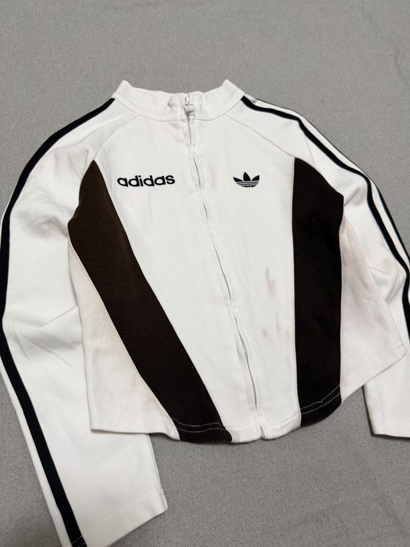 Adidas Cropped Track Jacket (Category: Activewear) located in Bulacan. Submitted by sanjisthrift (Listing ID 1470314532, Image 2). Description: Size XSmall Width 16 Length 18 Good Condition 9/10 Stains.