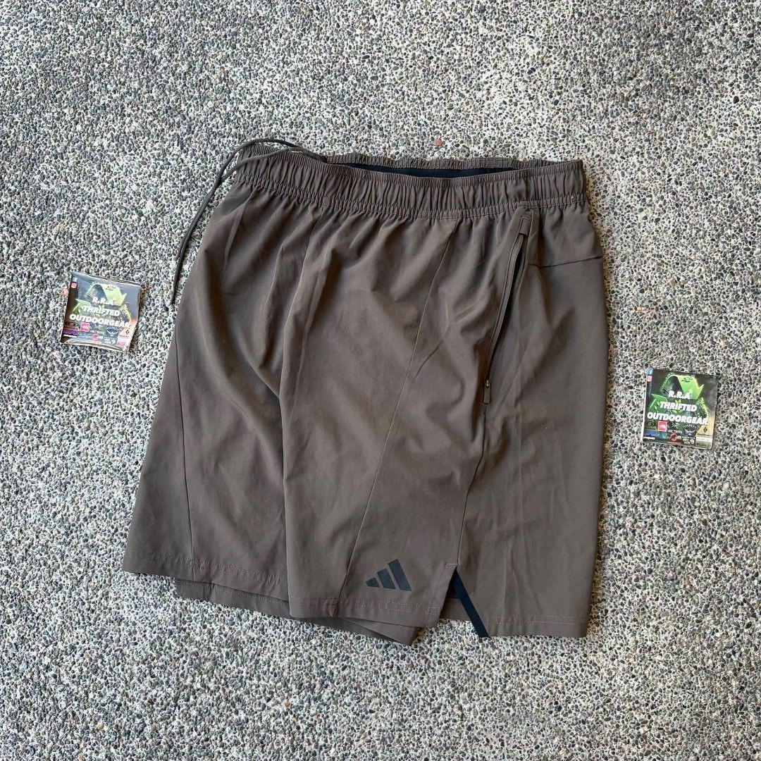 Adidas Designed for Training Workout Shorts Men’s (Category: Shorts) located in Caloocan City. Submitted by rjlthrifts (Listing ID 1470181588, Image 2). Description: Adidas Designed for Training Workout Shorts Men’s Excellent Condition Color Rate 10/10 L on Tag 29 - 32 Waist Line 18.5 Length No Issue. Price. 1,280 Loc. South Caloocan Courier. J&T And Flash Express.