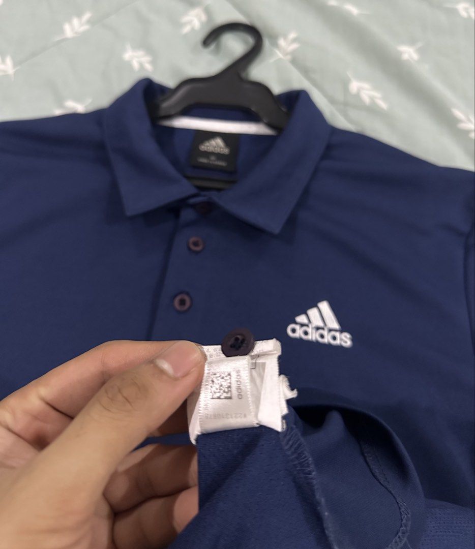 Adidas Dryfit Polo Shirt (Category: Activewear) located in Angeles City. Submitted by jules_aa (Listing ID 1470197666, Image 2). Description: Excellent condition No issues Dimes: 21.5 x 27.5.