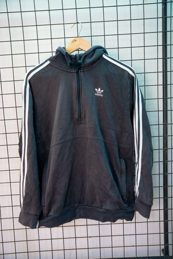 Adidas Qzip Jacket (Category: Coats, Jackets and Outerwear) located in Bulacan. Submitted by vckssn (Listing ID 1470248382, Image 1). Description: dimensions: 24 width 26 length best fit large complete tags cotton fabric issue: sign of usage color rate: 8.5/10.