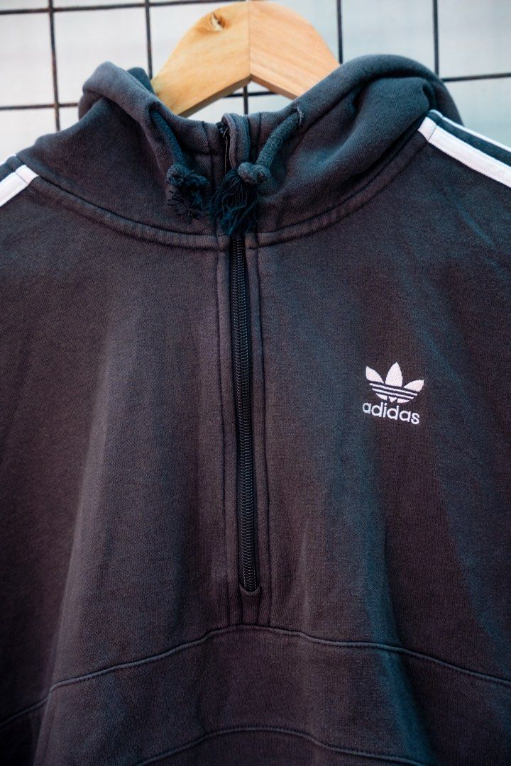 Adidas Qzip Jacket (Category: Coats, Jackets and Outerwear) located in Bulacan. Submitted by vckssn (Listing ID 1470248382, Image 2). Description: dimensions: 24 width 26 length best fit large complete tags cotton fabric issue: sign of usage color rate: 8.5/10.