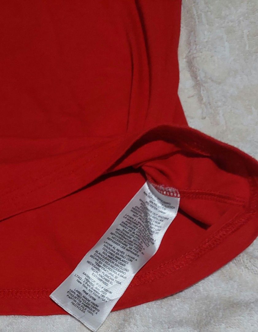 Adidas red tee (Category: Tshirts & Polo Shirts ) located in Daet. Submitted by stonervoid (Listing ID 1470275362, Image 3). Description: Adidas red tee 18x25 300 shipped.
