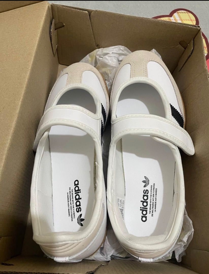 Adidas Samba Jane (Category: Sneakers) located in Caloocan City. Submitted by brightwolf.538fcd (Listing ID 1470213414, Image 3). Description: For sale original samba jane Size 37 23.5cm Rfs- wrong size bought in usa Original price- 5.5k Selling price- 4k Pm m.