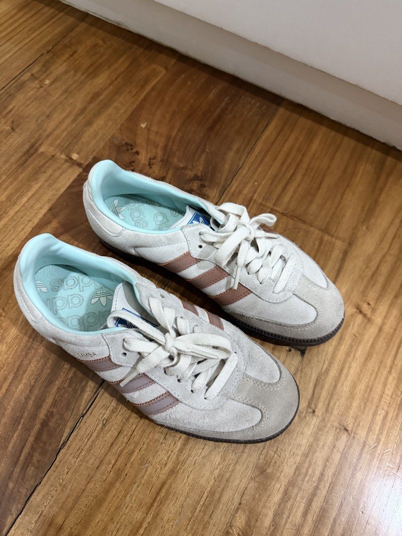 Adidas Samba (Size 5) (Category: Sneakers) located in Davao. Submitted by pamdyclutters (Listing ID 1470295930, Image 1). Description: - Brand: Adidas Samba - Colorway: Grey suede with pink stripes & light blue interior - Size: US 5 / UK 4.5 - Condition: Normal wear on soles and upper, clean insoles, functional laces - Outsole: Classic gum rubber with solid grip.