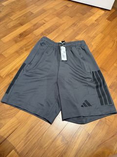 (Category: ) located in . Submitted by thingsforsalesg (Listing ID 1470207933, Image 1). Description: .