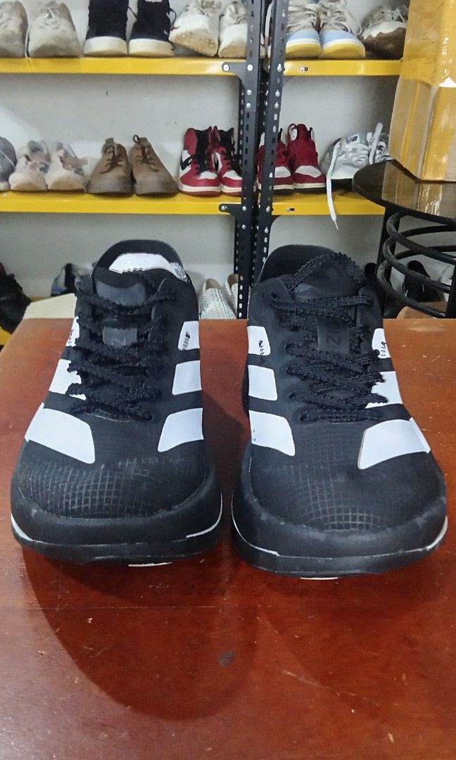 Adi-Zero Prostrike V (Category: Sneakers) located in Cainta. Submitted by wichaelthriftstall (Listing ID 1470318037, Image 2). Description: size 6 euro 37.5 location Cainta Rizal (Sto.Domingo) payment first before equipped rules. for meet up only dito lang po: Uncle John's Riverside Ortigas Extension near SM East Ortigas. mode of payment - gcash,maya, maribank,gotyme and more. mode of shipping - j&t,lalamove,joyride,grab,angkas padala, jrs, LBC a