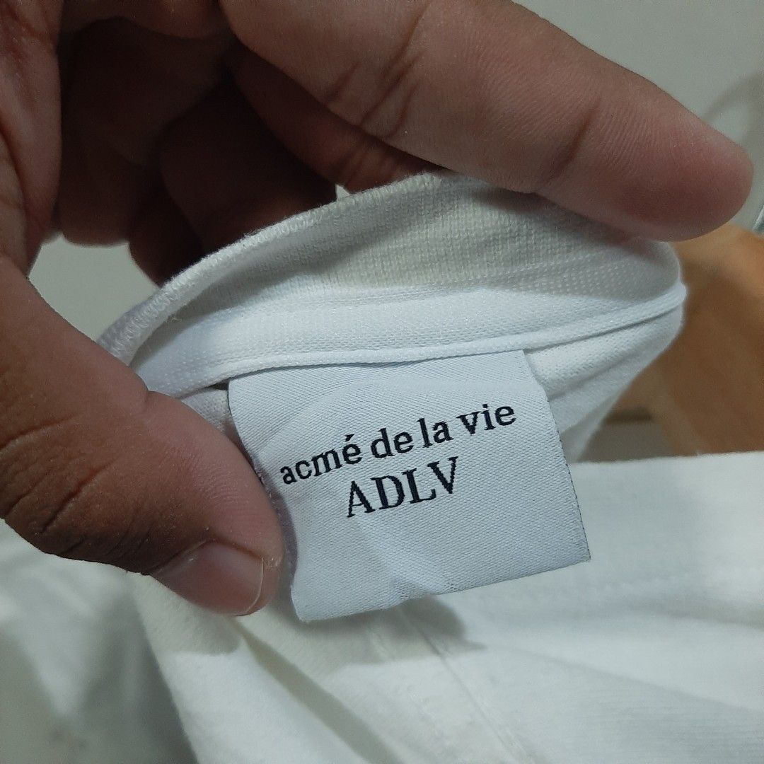ADLV BEAR (Category: Tshirts & Polo Shirts ) located in San Carlos. Submitted by denzel999 (Listing ID 1470280991, Image 3). Description: Adlv bear needwash stains medium.