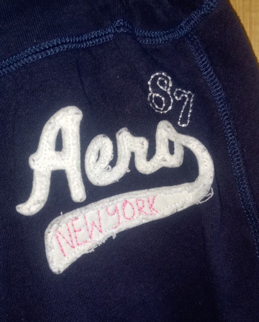 AEROPOSTALE (Category: Clothes Drying Rack) located in Guihulngan. Submitted by thrift_ni_jan (Listing ID 1470172543, Image 3). Description: .