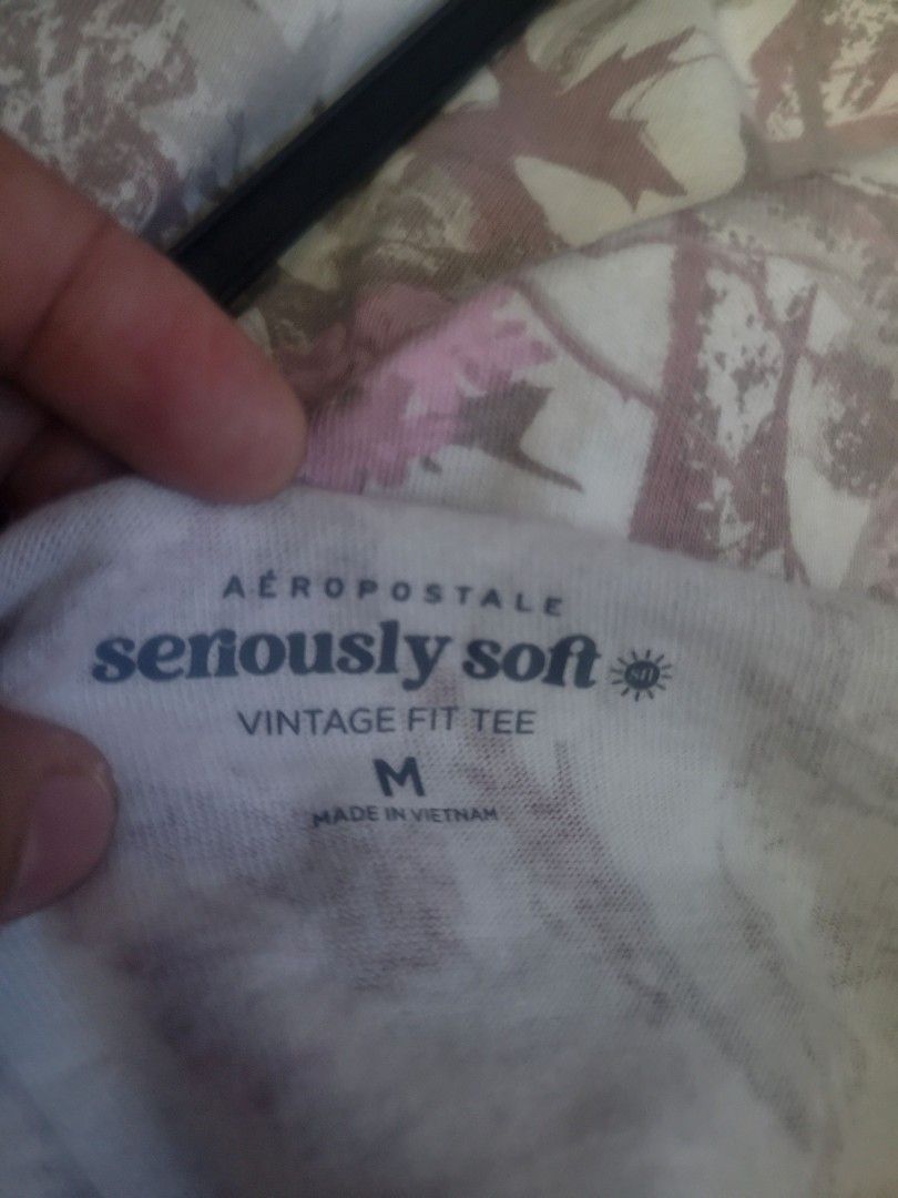 Aeropostale Soft top (Category: Blouses) located in Los Banos. Submitted by lopecruz (Listing ID 1470265740, Image 3). Description: 19"armpit laid flat 21"length S-M Like new.