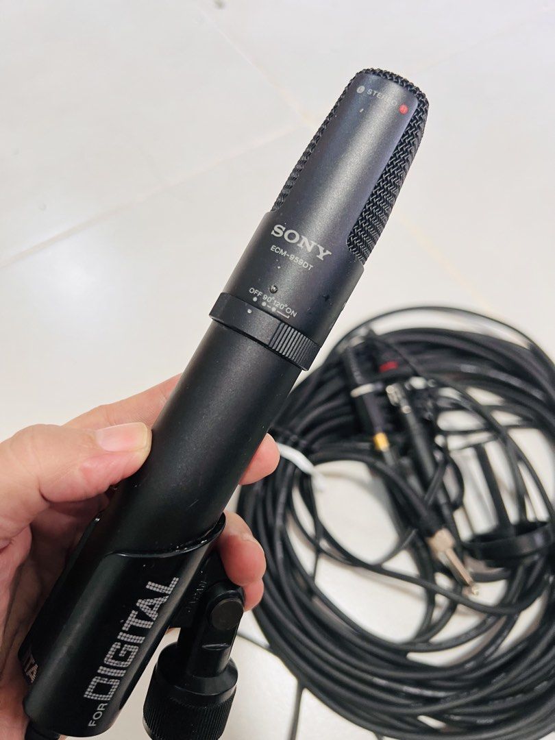 Affordable Sony ECM-959DT stereo electret with its integrated multi-core audio cable 😍👌🏻 (Category: Other Audio Equipment) located in Malolos. Submitted by afford.japan (Listing ID 1470148503, Image 3). Description: Affordable Sony ECM-959DT stereo electret with its integrated multi-core audio cable 😍👌🏻.