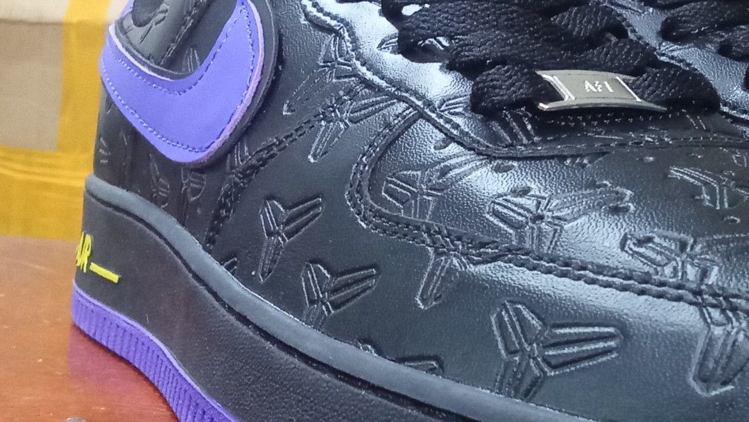 Air Force 1 Kobe (Category: Ear Care) located in Cainta. Submitted by wichaelthriftstall (Listing ID 1470322046, Image 3). Description: size 11 euro 44 29 cm location Cainta Rizal (Sto.Domingo) payment first before equipped rules. for meet up only dito lang po: Uncle John's Riverside Ortigas Extension near SM East Ortigas. mode of payment - gcash,maya, maribank,gotyme and more. mode of shipping - j&t,lalamove,joyride,grab,angkas padala, jrs, LBC 