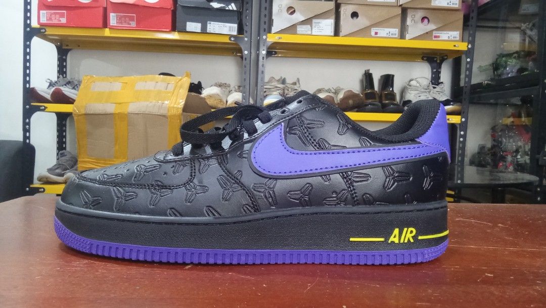 Air Force 1 Kobe (Category: Ear Care) located in Cainta. Submitted by wichaelthriftstall (Listing ID 1470322046, Image 1). Description: size 11 euro 44 29 cm location Cainta Rizal (Sto.Domingo) payment first before equipped rules. for meet up only dito lang po: Uncle John's Riverside Ortigas Extension near SM East Ortigas. mode of payment - gcash,maya, maribank,gotyme and more. mode of shipping - j&t,lalamove,joyride,grab,angkas padala, jrs, LBC 
