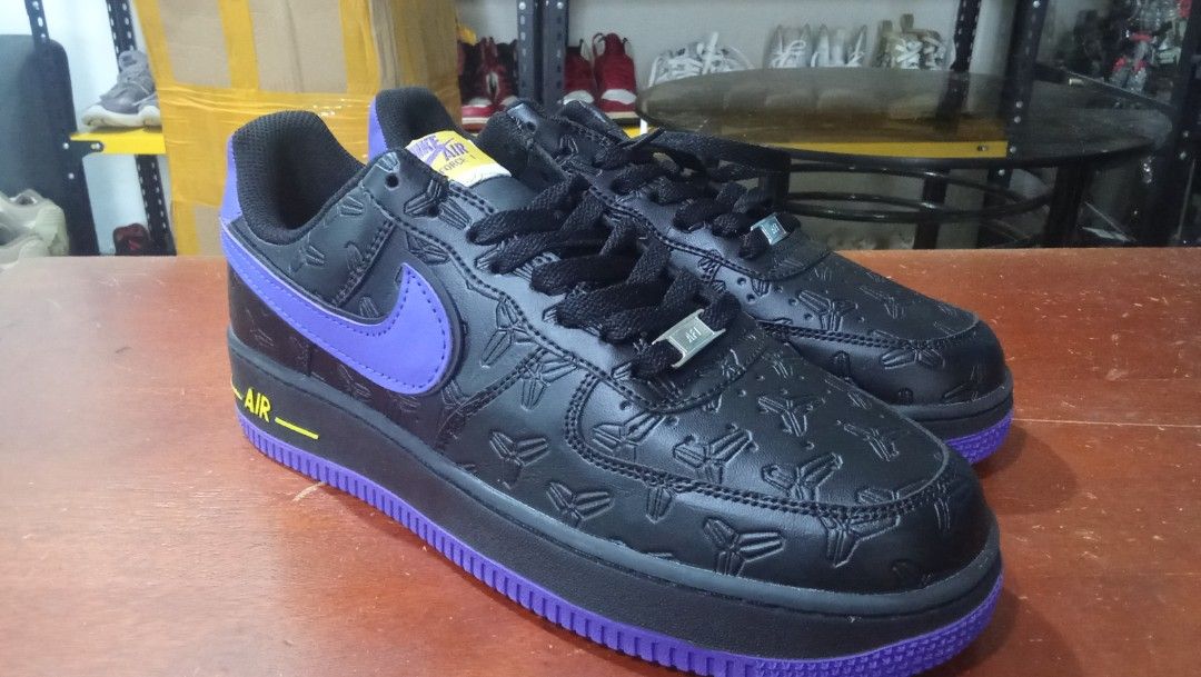 Air Force 1 Kobe (Category: Ear Care) located in Cainta. Submitted by wichaelthriftstall (Listing ID 1470322046, Image 2). Description: size 11 euro 44 29 cm location Cainta Rizal (Sto.Domingo) payment first before equipped rules. for meet up only dito lang po: Uncle John's Riverside Ortigas Extension near SM East Ortigas. mode of payment - gcash,maya, maribank,gotyme and more. mode of shipping - j&t,lalamove,joyride,grab,angkas padala, jrs, LBC 
