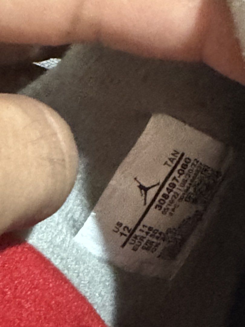 Air Jordan 4 retro “bred” (Category: Sneakers) located in Calamba. Submitted by notyourhypeshop (Listing ID 1470319652, Image 3). Description: Air Jordan 4 retro “bred” 2019 release size 12 authentjc.