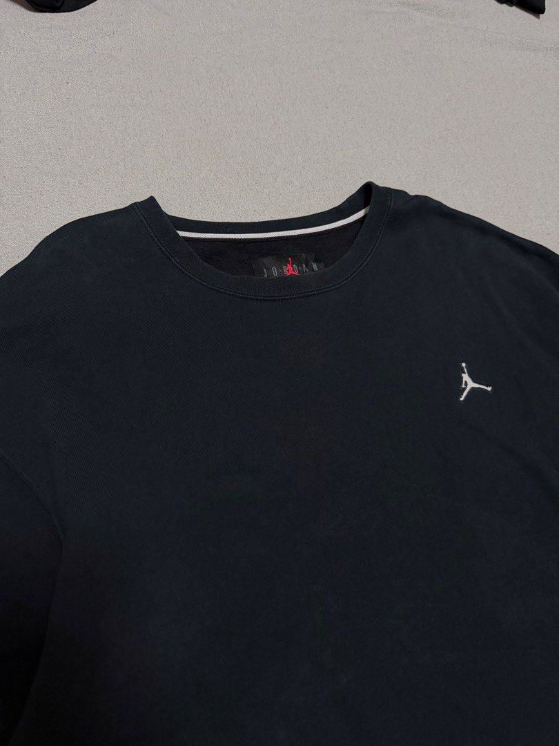Air Jordan Flight Embroidered Sweater (Category: Coats, Jackets and Outerwear) located in Bulacan. Submitted by sanjisthrift (Listing ID 1470320505, Image 2). Description: Size XL Width 23.5 Length 26 Very Good Condition 9/10 Slightly fade .