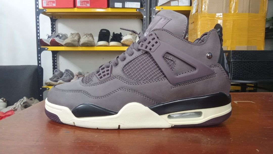 Air Jordan IV Manìere (Category: Sneakers) located in Cainta. Submitted by wichaelthriftstall (Listing ID 1470318497, Image 1). Description: size 9.5 euro 27.5 43cm location Cainta Rizal (Sto.Domingo) payment first before equipped rules. for meet up only dito lang po: Uncle John's Riverside Ortigas Extension near SM East Ortigas. mode of payment - gcash,maya, maribank,gotyme and more. mode of shipping - j&t,lalamove,joyride,grab,angkas padala, jr